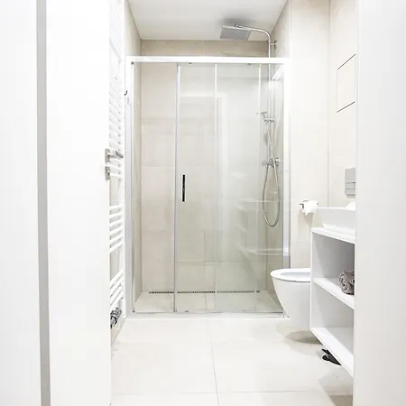 Rentero Michelska Scandinavian Quiet Apartment, Prag